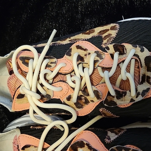 Nike Black, Light Pink and Leopard Print Sneakers - Picture 14 of 15